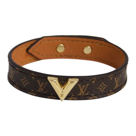 louis vuitton armband v prijs|Louis Vuitton essential bracelet.